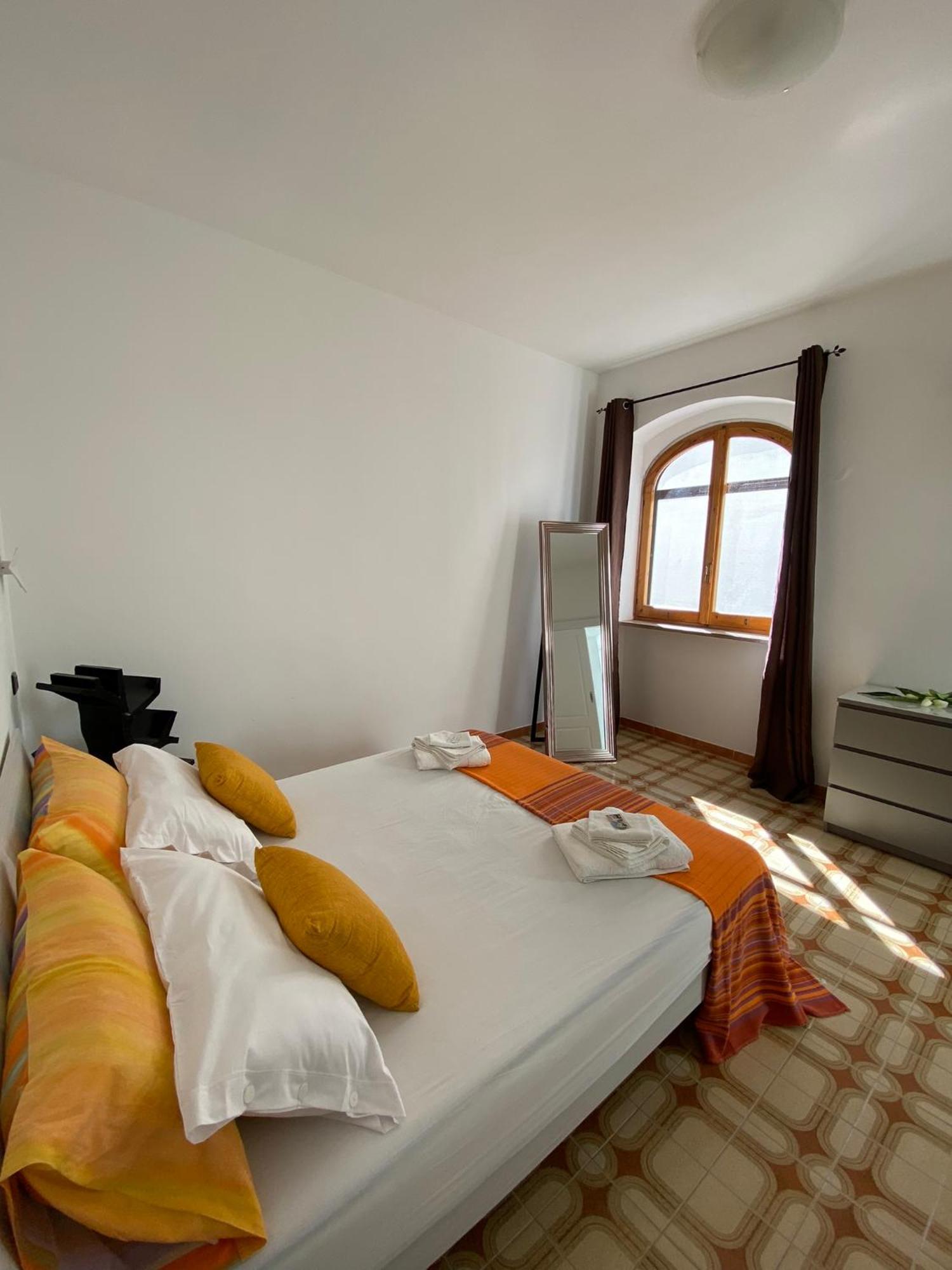 Villa Gaudi Sant Isidoro  Esterno foto