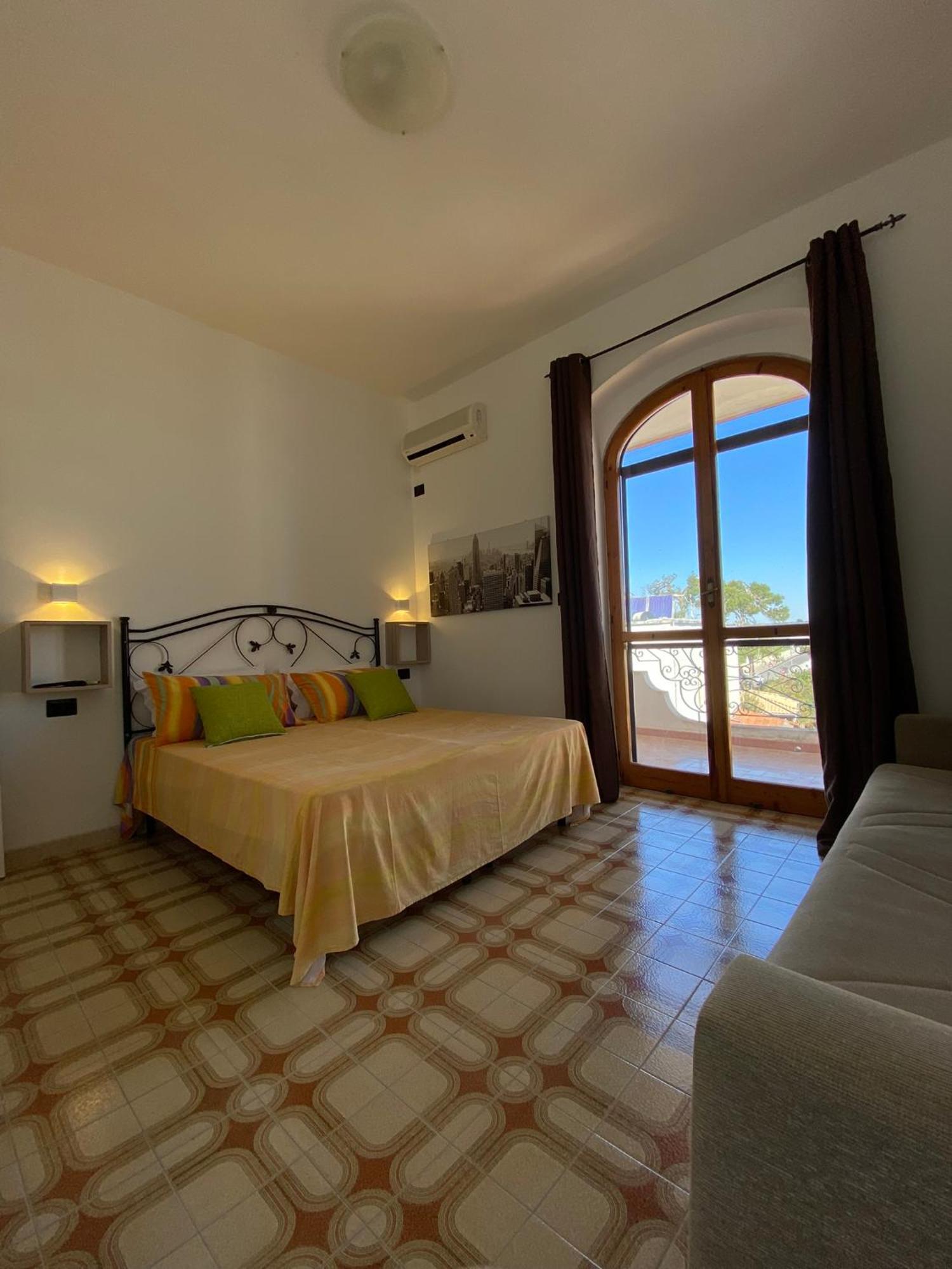 Villa Gaudi Sant Isidoro  Esterno foto