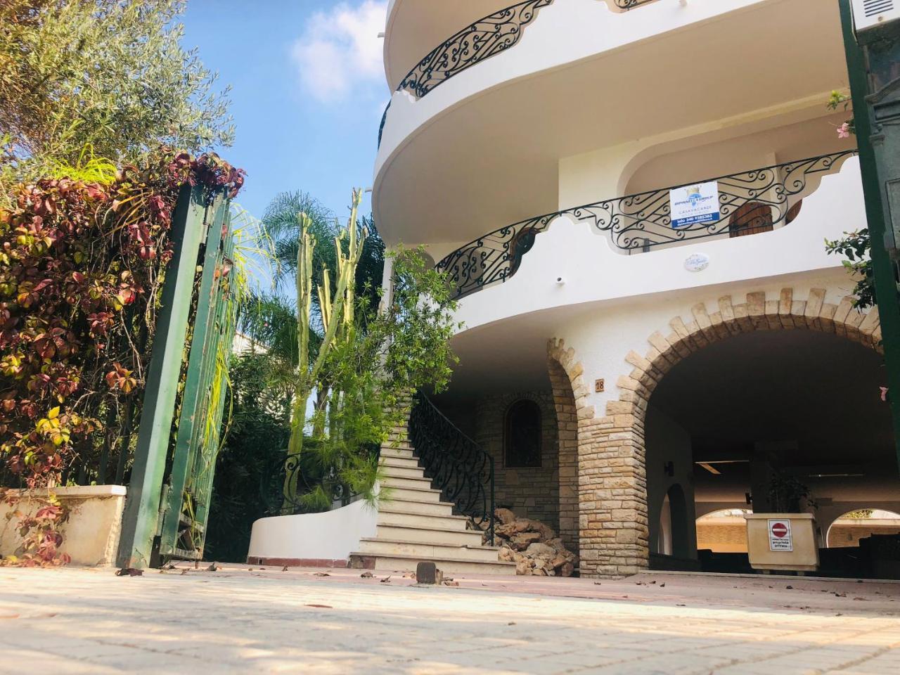 Villa Gaudi Sant Isidoro  Esterno foto